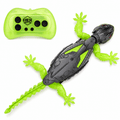 Wall Climbing RC Lizard Toy for Cats