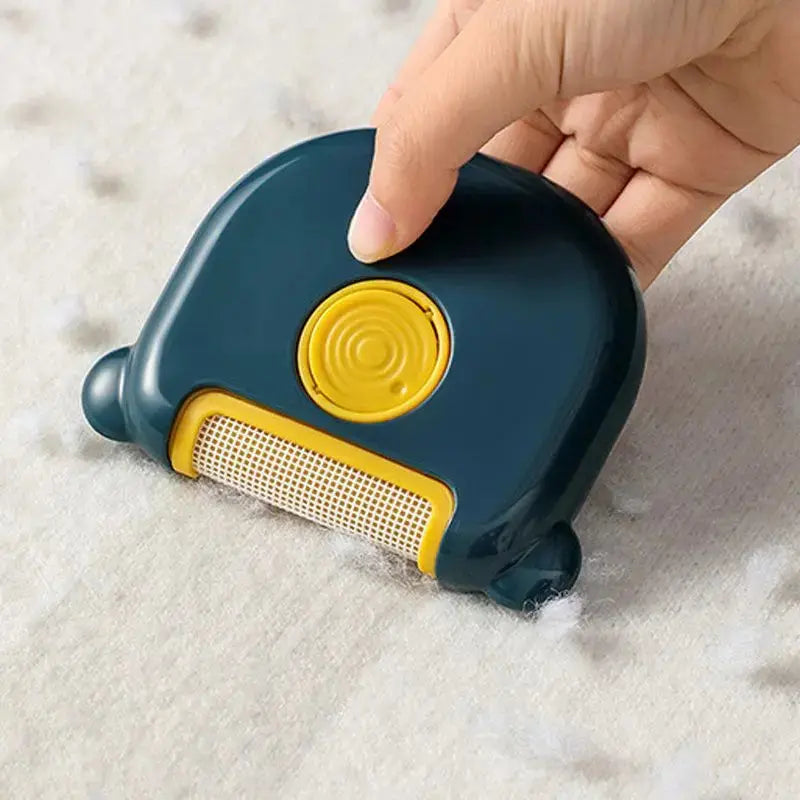 Mini Lint Remover – Portable Pet Hair Brush for Clothes STTM