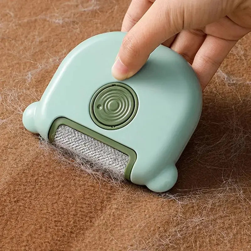 Mini Lint Remover – Portable Pet Hair Brush for Clothes STTM