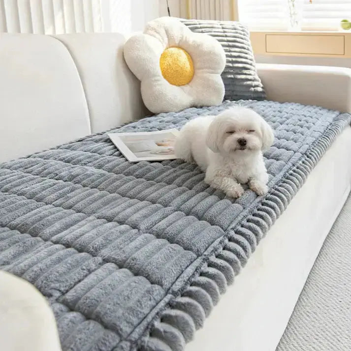 Plush Non-Slip Pet Sofa Cover – Soft, Protective & Washable Fursera